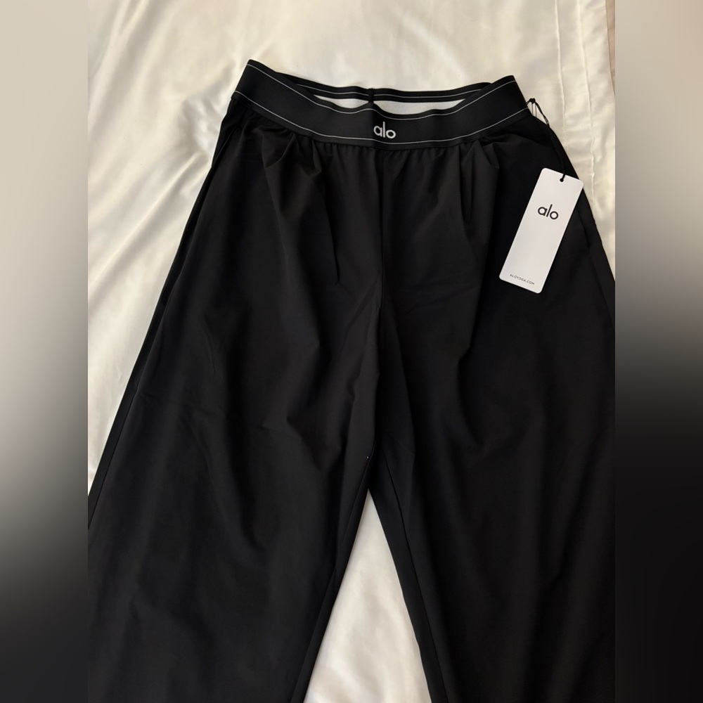 Alo Suit Up Trouser (Regular) - Black